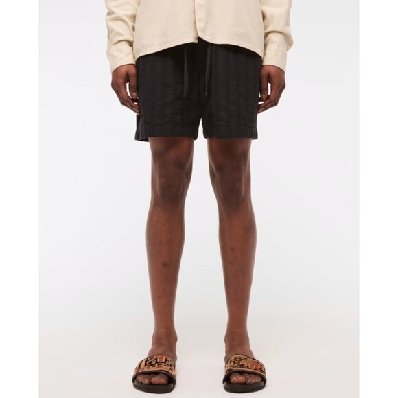Abercrombie & Fitch Other - Abercrombie NWT Linen-Blend Pull-On Short 6" Black Striped Men's XL
